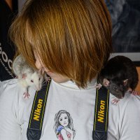 Девочка с крысами. :: Андрей + Ирина Степановы