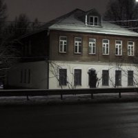 Подольск дом с мезонином :: Александр Качалин
