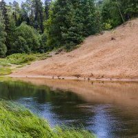 Красный песчаный откос на Лялином Лугу :: Стальбаум Юрий 