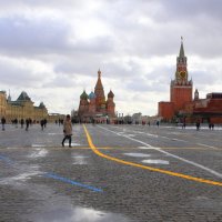 Наконец-то убрали этот либеральный бред - каток))). :: Александр Сергеевич 