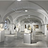 В залах музея. :: Валерия Комова