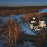 Воскресенская церковь в Тарусе Калужской области :: Дмитрий Шишкин