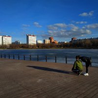 Городской пейзаж в марте :: Андрей Лукьянов