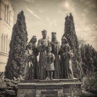 Памятник семье императора Николая II в селе Дивеево Нижегородской области. :: Mithun 