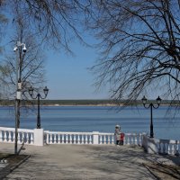Весенняя набережная Волги :: Ната Волга