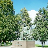Удмуртия, памятник Чайковскому П.И. :: Raduzka (Надежда Веркина)