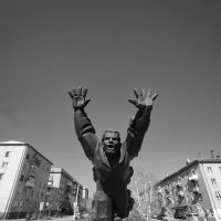Памятник Паникахе :: Алексей 