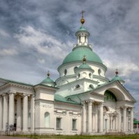 Димитриевская церковь :: Andrey Lomakin