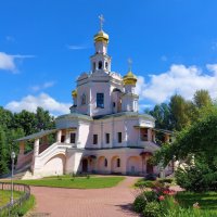 Церковь святых Бориса и Глеба в Зюзино :: Константин Анисимов