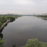 Москва река. БРАТЕЕВСКИЙ МОСТ :: Александр Качалин