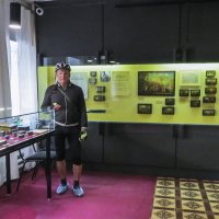 Посещение "Мстёрского художественного музея" :: Сергей Цветков