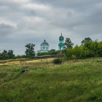 Храм в Волотово :: Дмитрий Ряховский