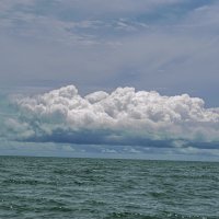 море и облака :: Александр Леонов