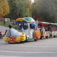 Осенью в Струковском саду :: марина ковшова 