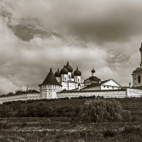 Небо, монастырь, тишина... :: Сергей Дабаев