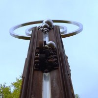 Памятник в Зиндельфингене :: Сергей Порфирьев