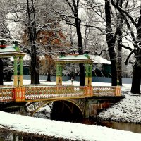 Парные ,,китайские,, мостики на Обводном канале :: Сергей 