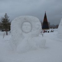 Фестиваль снежных скульптур :: Андрей Макурин