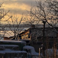 Восход на моей улице :: Юрий Гайворонский