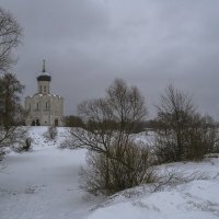 Вечер у храма :: Сергей Цветков