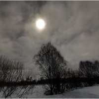 Луна за облаками. :: Валентин Кузьмин