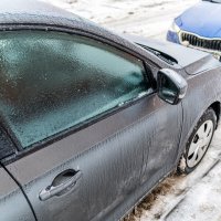 Машины после ледяного дождя :: Валерий Иванович