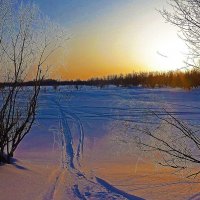 Январь...Морозный закат на Юганской Оби. :: Владимир 
