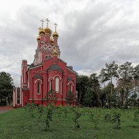 Храм святого великомученика и целителя Пантелеимона в Кисловодске. :: Евгений Седов