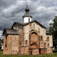 Церковь Параскевы-Пятницы на Торгу :: Oleg S