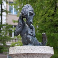 Памятник Хвосту :: Oleg S