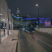 Возле Киевского вокзала :: Yevgeniy Malakhov