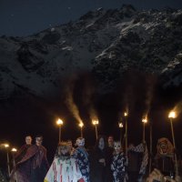 Традиционный обряд посвящения в горнолыжники :: Владимир Майоров