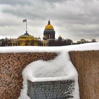 В городе снег :: Алексей Чуркин