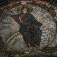 Единственная  в мире сохранившаяся фреска молодого Христа в церкви  Святого Давида :: Inna 