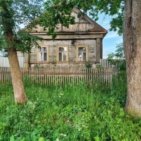 Старый дом в деревне Хохловка :: Денис Бочкарёв