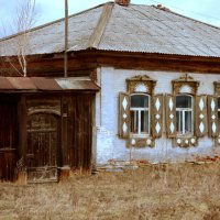 Сельский дом на четыре окна :: Нэля Лысенко