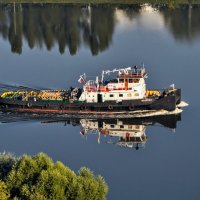 На реке навигация , на реке  Водопад,,,) :: Анатолий Колосов