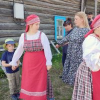 Ливвиковская деревня Рубчойла. Небольшой концерт местной самодеятельности :: Gen 