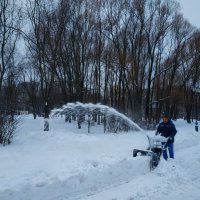 Зима пришла в Москву :: Андрей Лукьянов