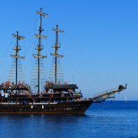 турецкий пиратский фрегат :: Евгений Палатов