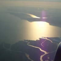 Море. Вид из окна самолета :: Наталья Отраковская