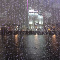 Набережная Москвы - реки в дождливый вечер :: Нина Червякова