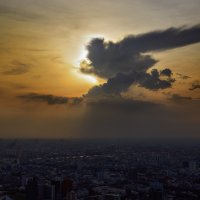 &quot;Облако-МОНСТР&quot;.Бангкок.Baiyoke sky.328 метров.(27.11.13...17:59) :: Юрий Морозов