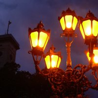 светильники возле Львовской Ратуши :: Богдан Вовк