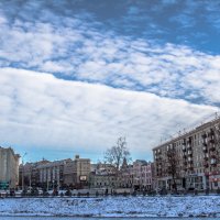 Облака в городе Х :: Павел Свинарев