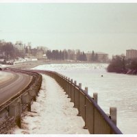 Прогулка вдоль замёрзшей реки. (съёмка на плёнку + 25 фото) :: Андрей Калгин