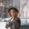 Девушка в шляпе :: Marina Ostrianinova