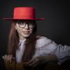 Портрет в красной шляпе... :: Борис Соломатин
