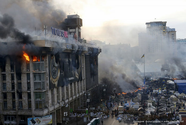 65 фото. #Евромайдан: кровавые побоища в центре Киеве