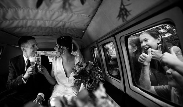 Как приемы уличной съемки могут пригодиться в свадебной фотографии
